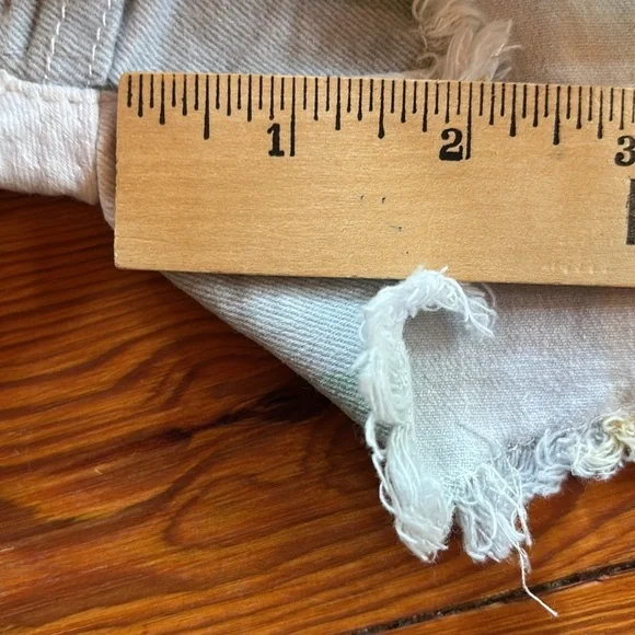 Altar'd State Girls Shorts W/Stripes White Gold Blue Green Gray Frayed Size XS - Picture 8 of 10